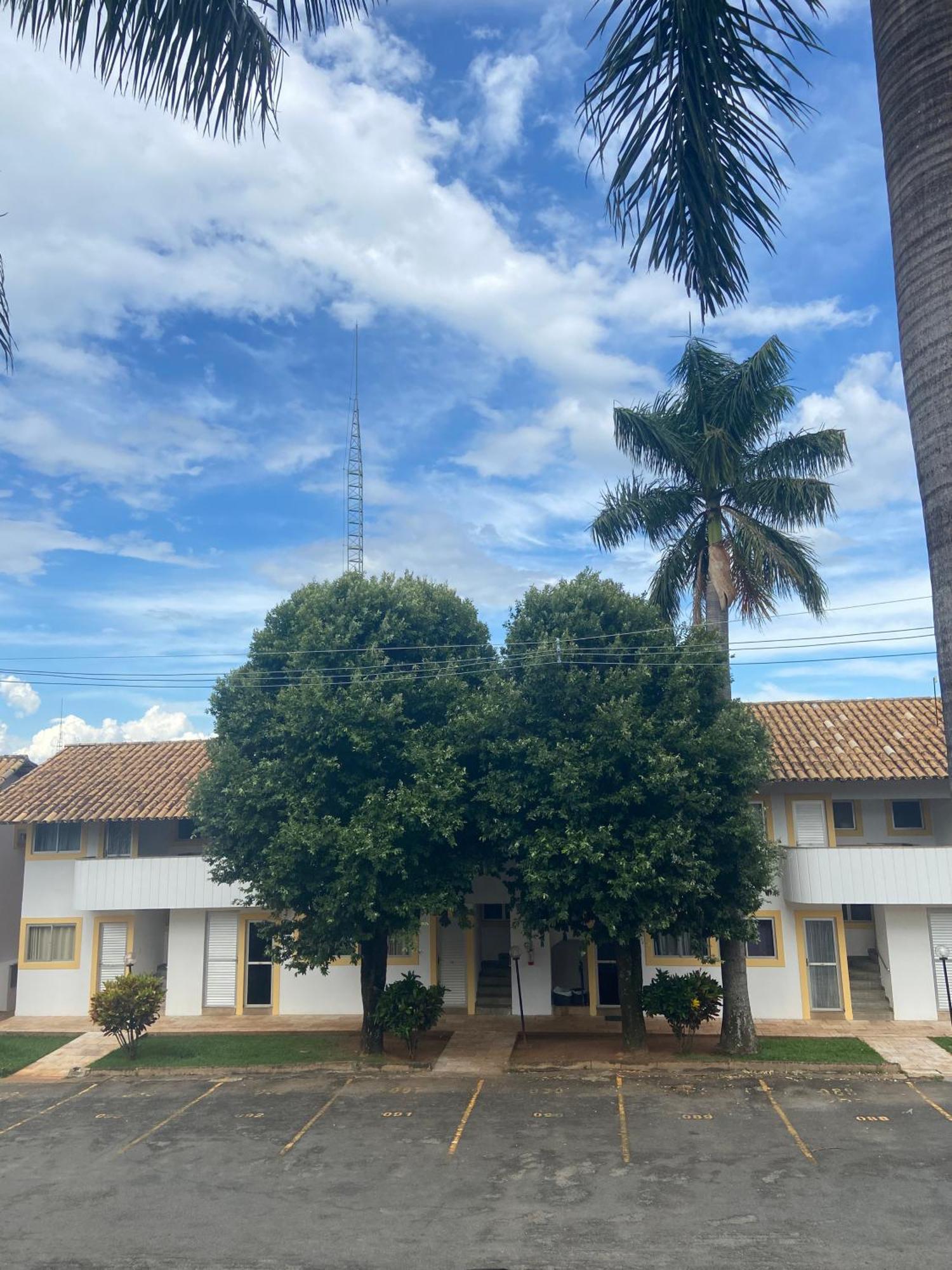 Apartamento Diroma Resort Caldas Novas Exteriör bild